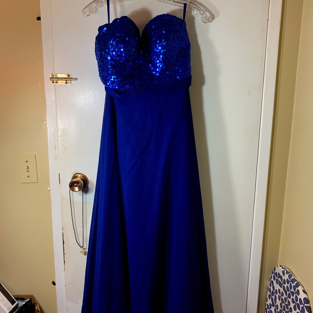 Prom/Graduation/Banquet Dress